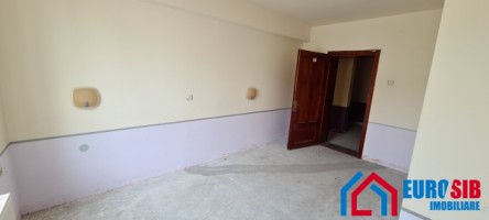 spatiu-comercial-de-inchiriat-in-sibiu-zona-strand-6