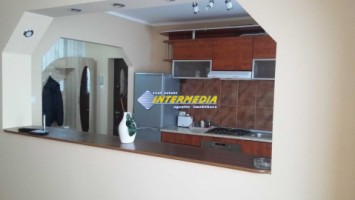 apartament-2-camere-de-vanzare-cetate-zona-bulevard-etaj-1-4