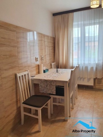 apartament-2-camere-zona-cetate-mobilat-1