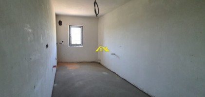 apartament-2-camere-bloc-nou-in-cetate-1