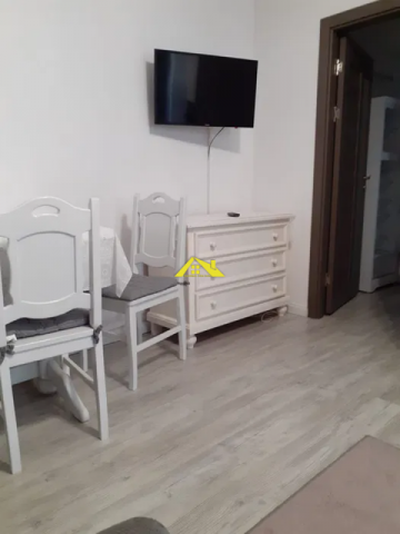apartament-2-camere-decomandate-cetate-1
