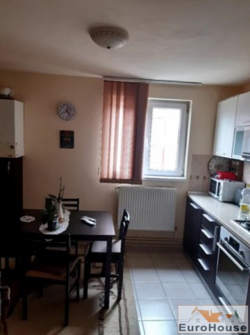 apartament-de-vanzare-3-camere-alba-iulia-1