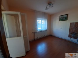 apartament-cu-4-camere-de-vanzare-in-alba-iulia-2