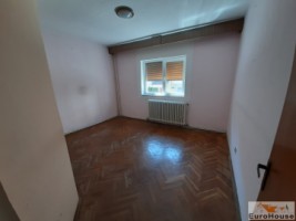 apartament-cu-4-camere-de-vanzare-in-alba-iulia-8