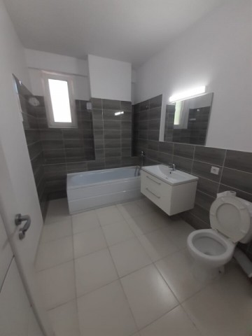 vand-apartament-cu-3-camere-zona-ampoi-3-5