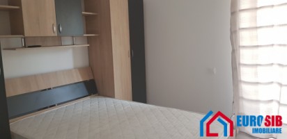 apartament-cu-2-camere-de-inchiriat-zona-calea-cisnadiei-2