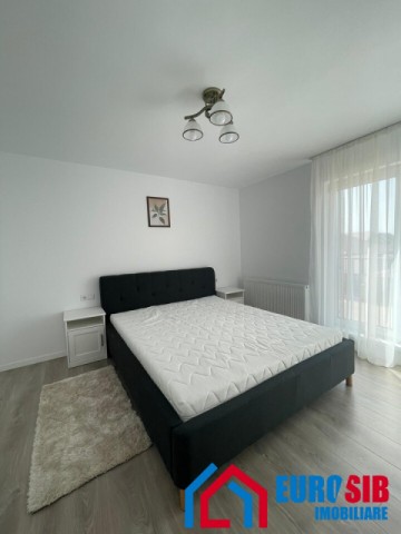 apartament-nou-de-inchiriat-zona-calea-cisnadiei-4