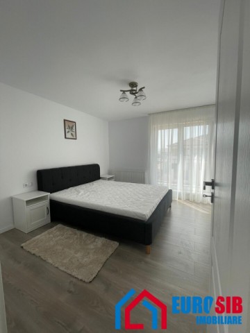 apartament-nou-de-inchiriat-zona-calea-cisnadiei-14