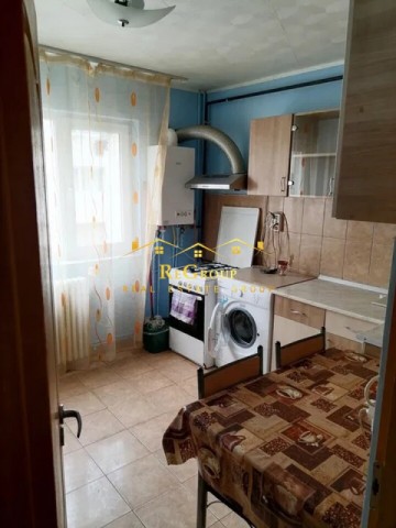 vanzare-apartament-2-camere-podu-ros