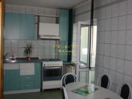 apartament-4-camere-decomandat-zimbru-2