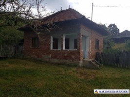 casa-2-camere-teren-1216-mp-vulturesti