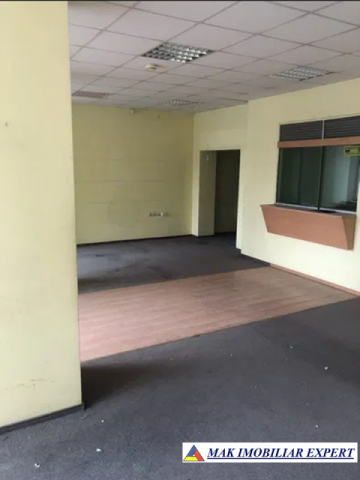 spatiu-comercial-137-mp-campulung-2