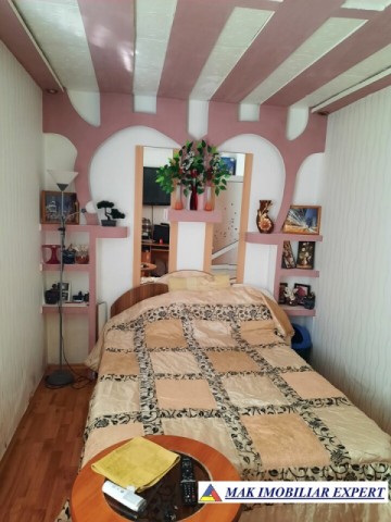 nu-mai-vinde-deocamdata-apartament-2-camere-cf-2-et-p4-campulung-5