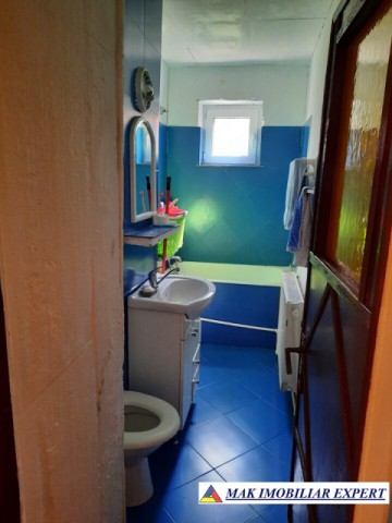 nu-mai-vinde-deocamdata-apartament-2-camere-cf-2-et-p4-campulung-9