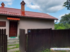 casa-de-vacanta-4-camere-teren-3700-mp-bughea-de-jos-6