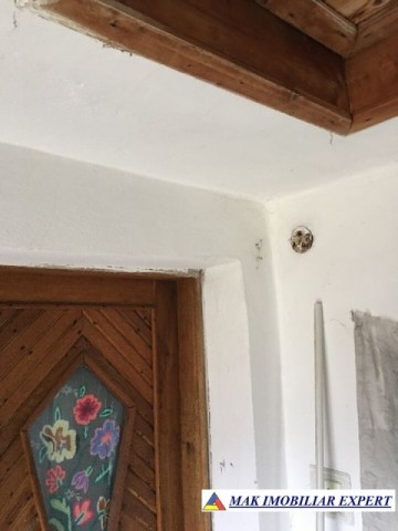 vand-vila-5-camere-cu-teren-de-2200-mp-in-godeni-arges-6