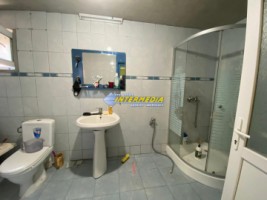 casa-de-vanzare-in-barabant-cu-485-mp-teren-finisata-cu-utilitati-si-drum-asfaltat-3