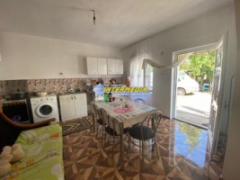 casa-de-vanzare-in-barabant-cu-485-mp-teren-finisata-cu-utilitati-si-drum-asfaltat-10