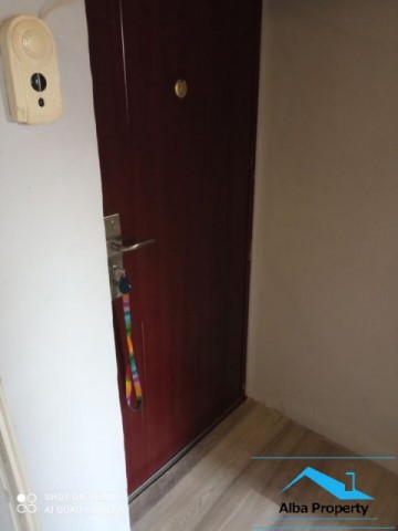 apartament-renovat-etaj-02-zona-cetate-4