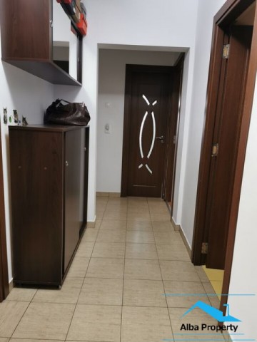 apartament-3-camere-decomandat-zona-cetate-pivnita-5