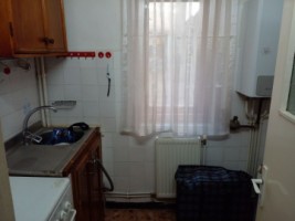 apartament-3-camere-zona-liceul-electro-5