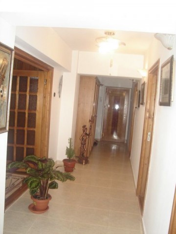 apartament-4-camere-zona-calea-nationala-restaurant-select-piata-mare-1