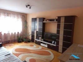 apartament-3-camere-decomandat-etaj-02