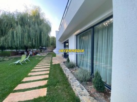 casa-de-lux-in-stil-mediteranean-mobilata-si-utilata-de-vanzare-cetate-33