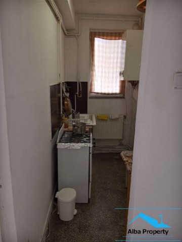 apartament-2-camere-zona-cetate-1