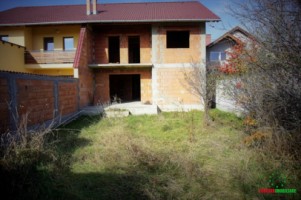 casa-la-rosu-tip-duplex-de-vaznare-in-sibiu-zona-crisitian-3