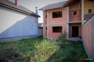 casa-la-rosu-tip-duplex-de-vaznare-in-sibiu-zona-crisitian-2