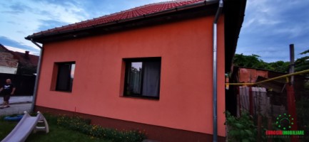 casa-singur-in-curte-cu-teren-730-mp-timisoara-zona-ronat-3