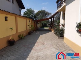 casa-de-lux-340-mp-de-vanzare-in-sibiu-zona-strand-23