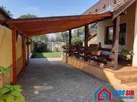 casa-de-lux-340-mp-de-vanzare-in-sibiu-zona-strand-22