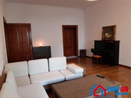 apartament-la-casa-100-mp-de-inchiriat-in-sibiu-zona-centrala