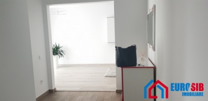 apartament-cu-2-camere-decomandat-zona-piata-cluj-3