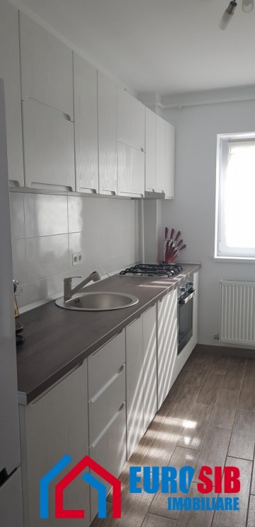 apartament-cu-2-camere-decomandat-zona-piata-cluj-16