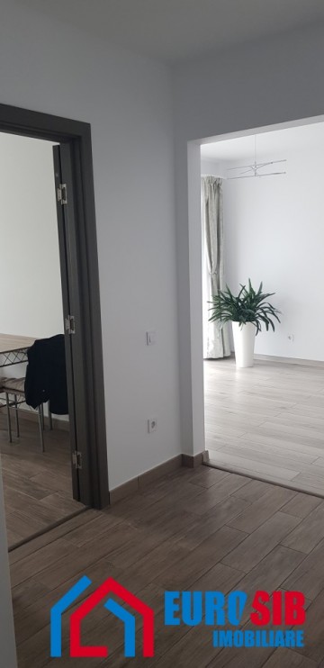 apartament-cu-2-camere-decomandat-zona-piata-cluj-18