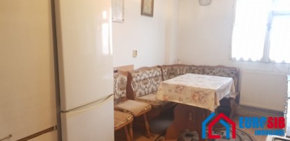 apartament-cu-3-camere-de-inchiriat-in-sibiu-zona-calea-dumbravii-1