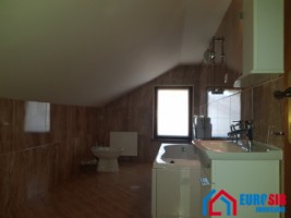 apartament-cu-4-camere-decomandat-de-vanzare-zona-calea-dumbravii-11