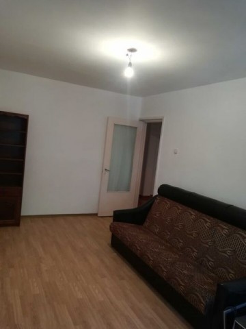 apartament-2-camere-decomandat-zona-mall-2