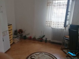 apartament-2-camere-decomnadat-zona-cetate-3