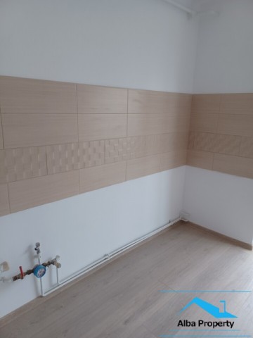 apartament-2-camere-decomandat-etaj-02-6