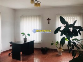 spatiu-birouri-de-inchiriat-35-mp-zona-cetate-alba-iulia-2