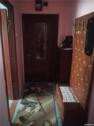 apartament-3-camere-decomandat-zona-capat-1-statie-taxi