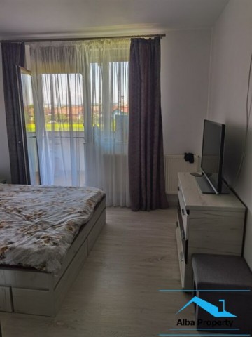 apartament-3-camere-decomandat-mobilatcetateet2-3