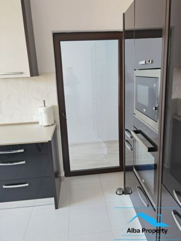 apartament-3-camere-decomandat-mobilatcetateet2-6