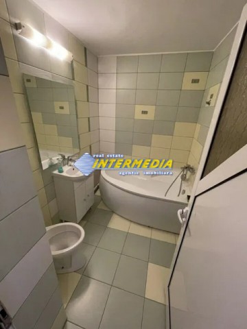 apartament-cu-2-camere-decomandat-de-inchiriat-in-cetate-alba-iulia-etaj-2-2