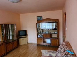 apartament-2-camere-decomandat-etaj-1-3