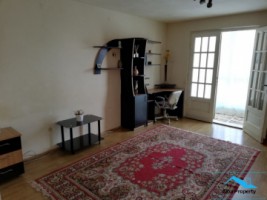 apartament-2-camere-zona-cetate-3